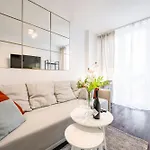 Krzyki - Two Bedrooms, Workspaces - By Rentujemy Apartamento