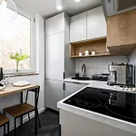 Apartamento Krzyki - Two Bedrooms, Workspaces - By Rentujemy Wrocław