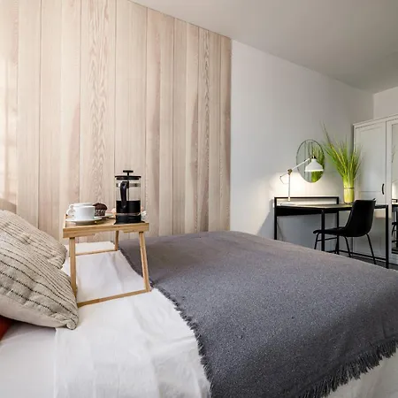 Krzyki - Two Bedrooms, Workspaces - By Rentujemy *