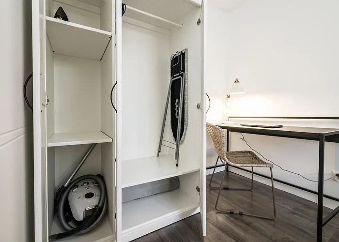 Krzyki - Two Bedrooms, Workspaces - By Rentujemy Apartman