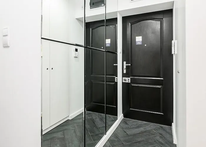 Krzyki - Two Bedrooms, Workspaces - By Rentujemy Wrocław