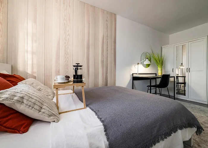 Krzyki - Two Bedrooms, Workspaces - By Rentujemy *