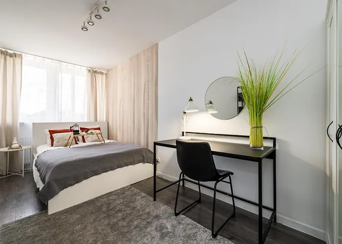 Apartman Krzyki - Two Bedrooms, Workspaces - By Rentujemy