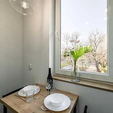 Krzyki - Two Bedrooms, Workspaces - By Rentujemy Vratislav