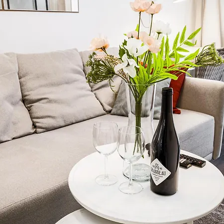 Apartmán Krzyki - Two Bedrooms, Workspaces - By Rentujemy