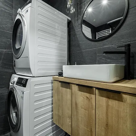 Apartmán Krzyki - Two Bedrooms, Workspaces - By Rentujemy