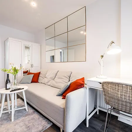 Apartmán Krzyki - Two Bedrooms, Workspaces - By Rentujemy