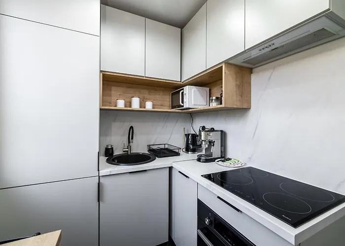 Apartment Krzyki - Two Bedrooms, Workspaces - By Rentujemy *