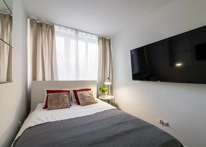 Krzyki - Two Bedrooms, Workspaces - By Rentujemy Apartment